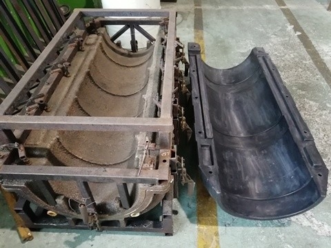 Molde rotatório de alumínio do OEM que utiliza ferramentas o molde plástico da barreira do tráfego